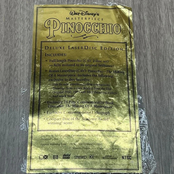 Walt Disney's Pinocchio Masterpiece Deluxe CAV LaserDisc Edition Complete Set - Picture 12 of 12